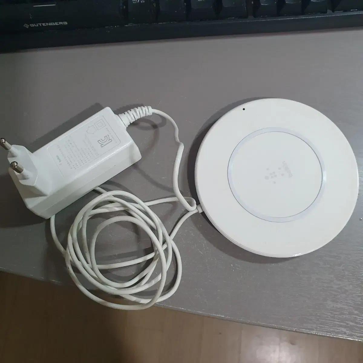 belkin 정품 무선충전기 셋트 잘작동 무선 충전