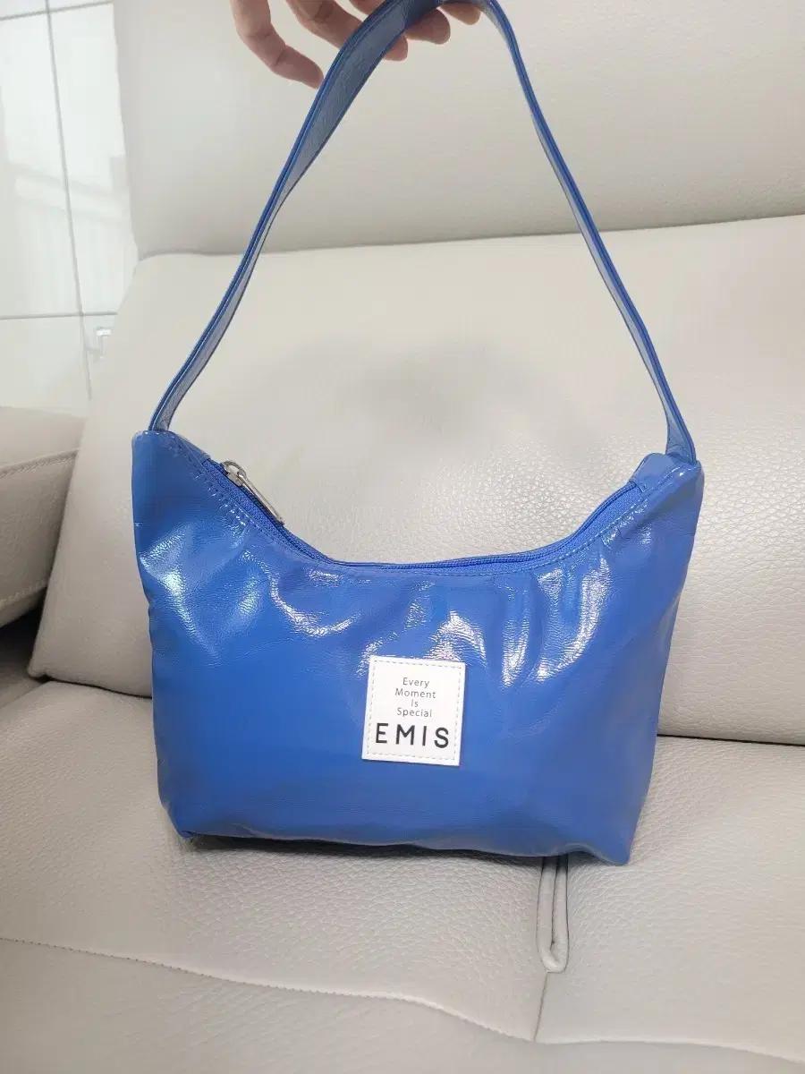 EMIS 에미스 블루 숄더백 애나멜가방 호보백