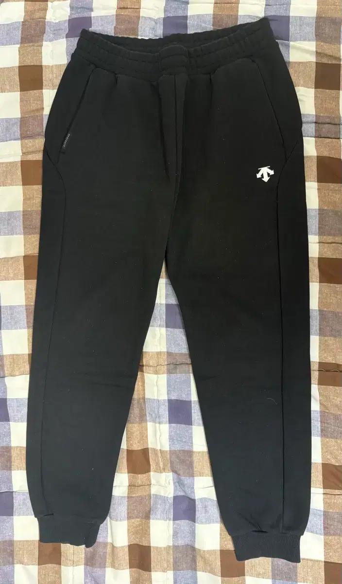 데상트 조거 바지 90(L) Black