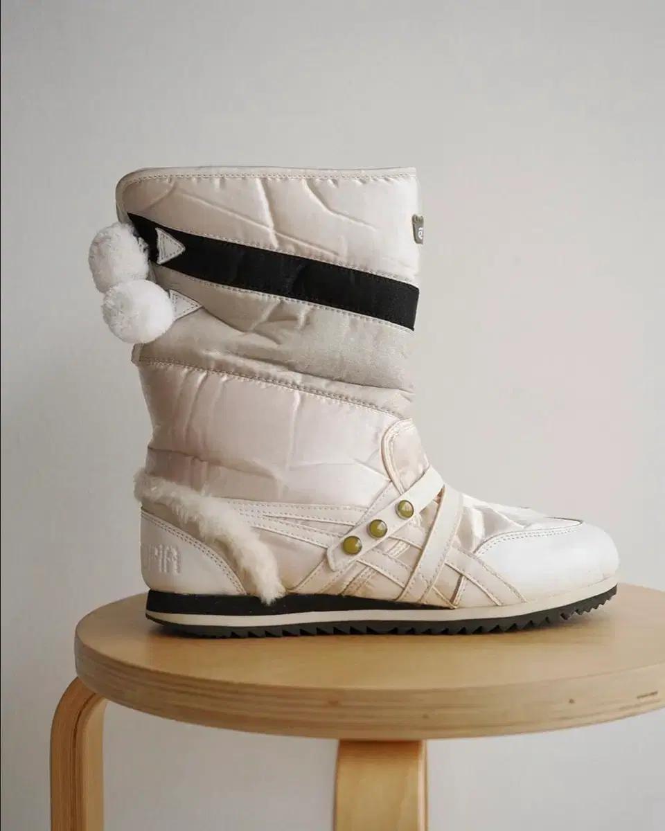 Onitsuka Tiger Snowtopia 오니츠카타이거 부츠