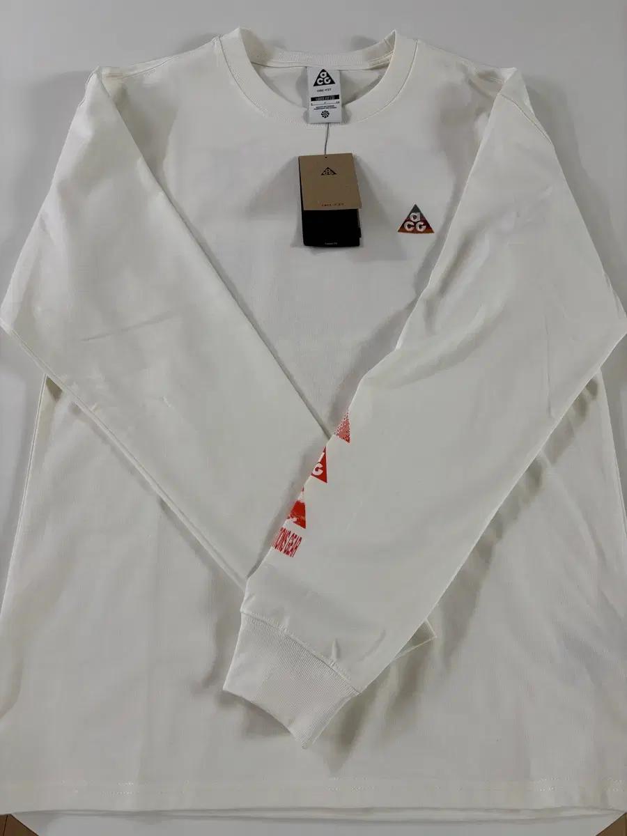 나이키 ACG 롱슬리브 IQ3713-133
