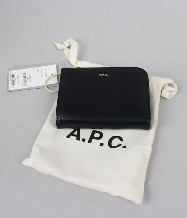 A.P.C 가죽 지갑
