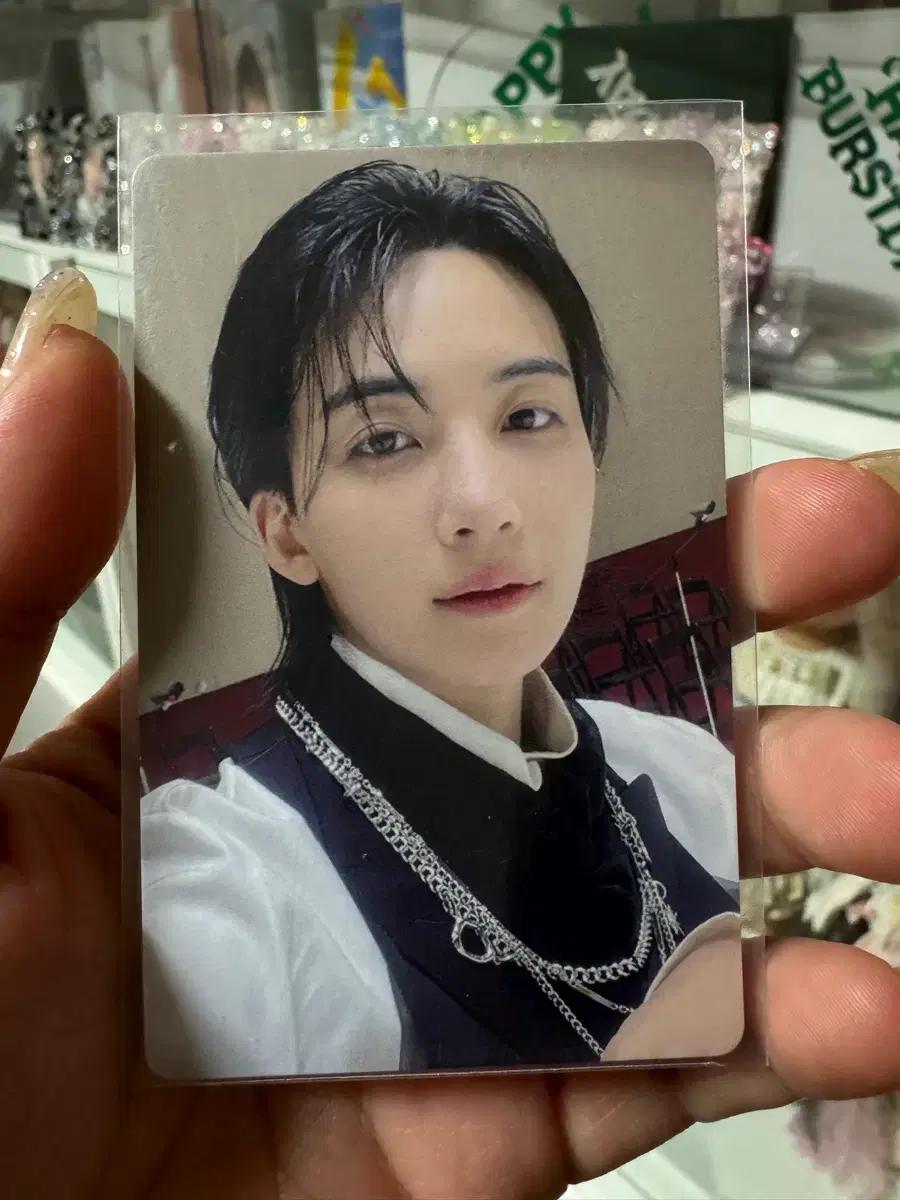 세븐틴 정한 이즈위 RIGHT HERE 포카판매합니다.