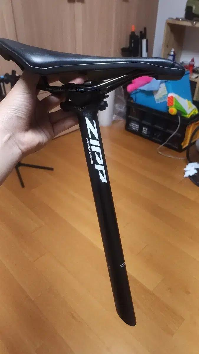 짚 서비스코스 싯포스트 안장셋 무하자
