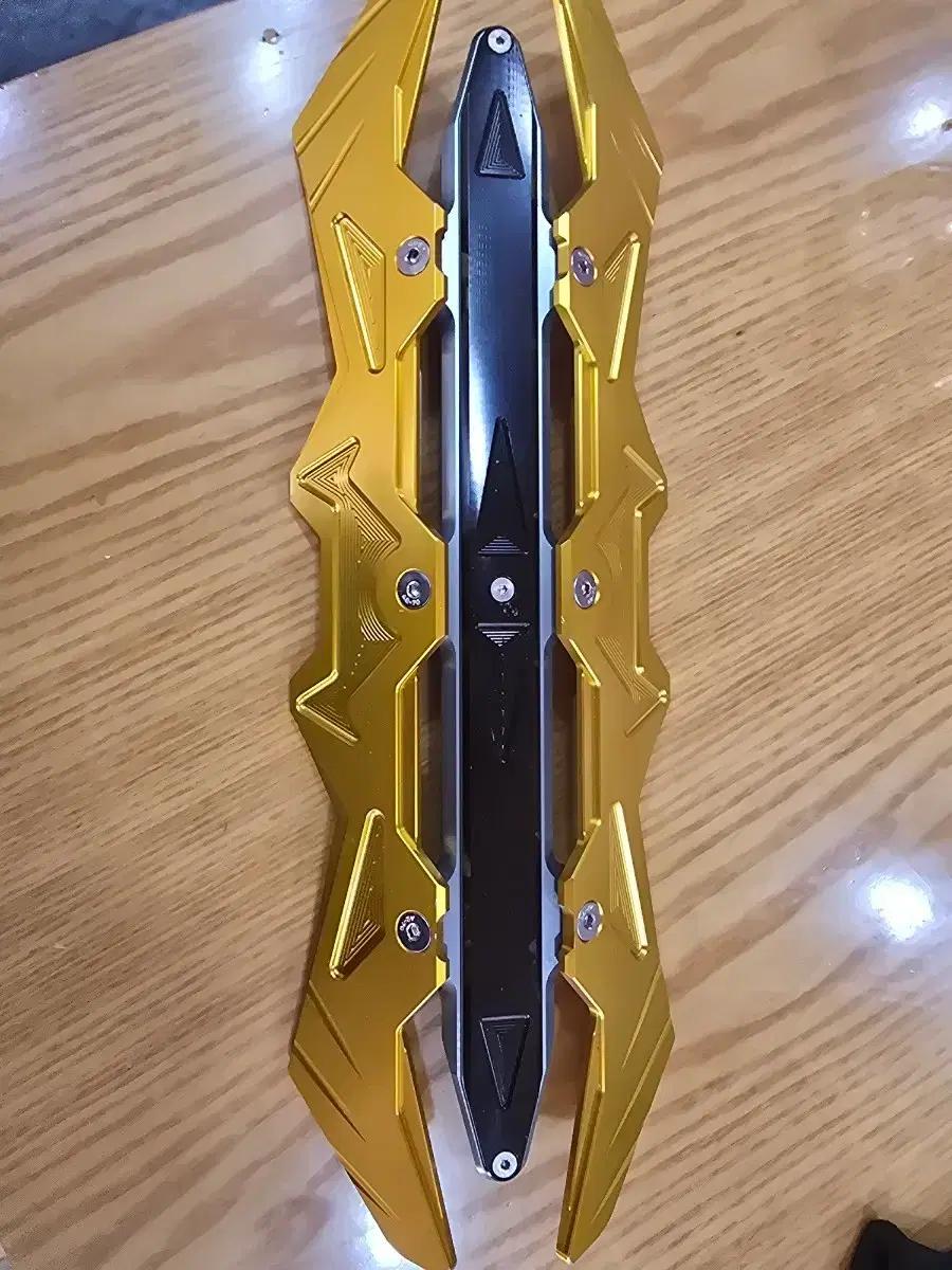 프로라이더스 PCX NMAX XMAX 포르자 머플러커버