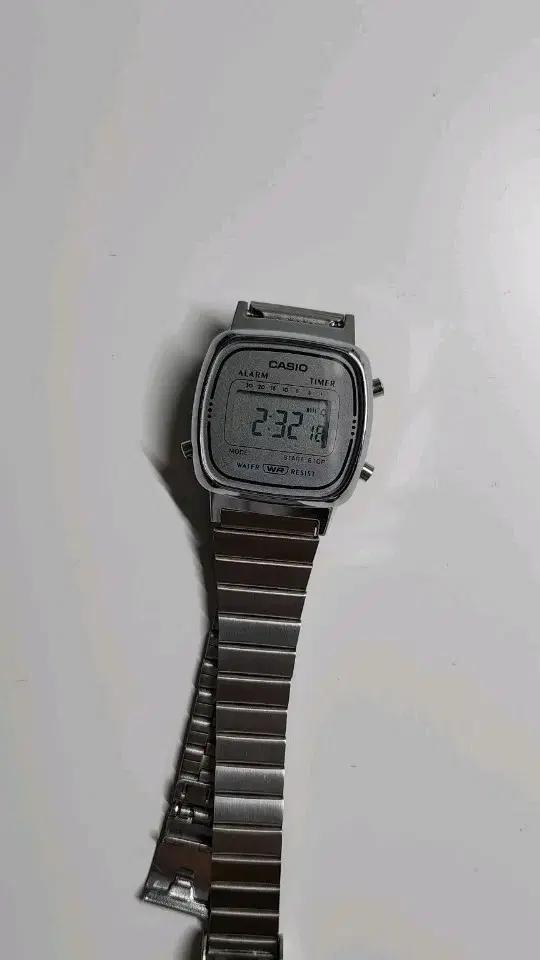 카시오 la670wa 디지털 손목시계