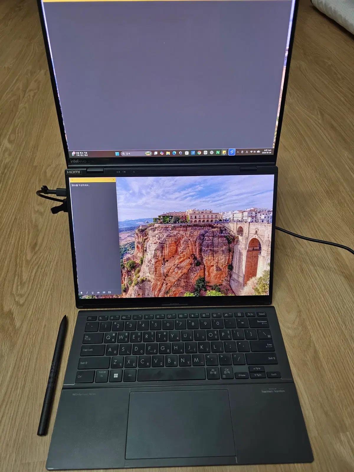 ASUS Zenbook Duo UX8406 Ultra9 / 듀얼스크린