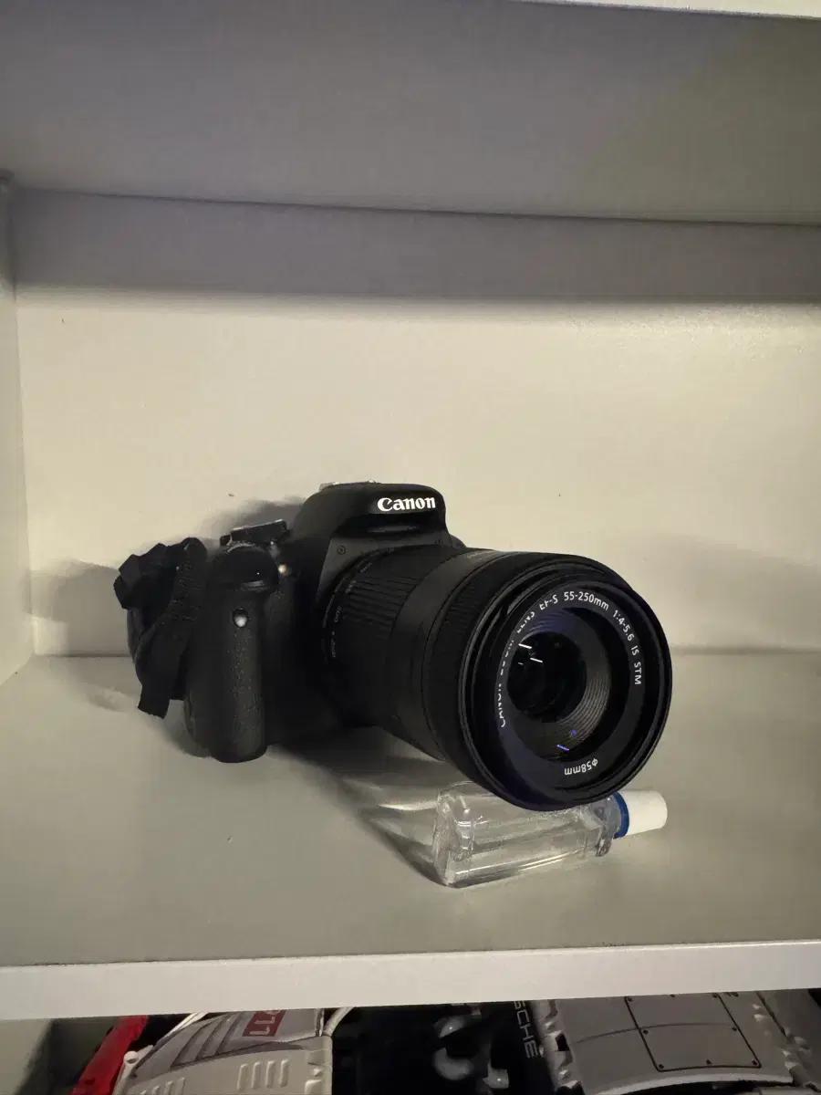 캐논 카메라 eos 600d is stm렌즈 두개 새상품급