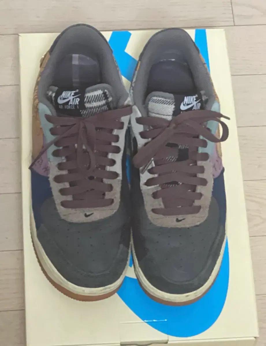 나이키 스캇 포스 275