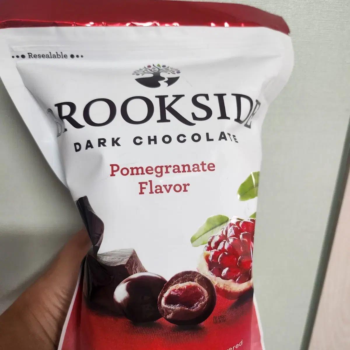 Brookside 다크 초콜릿 석류맛