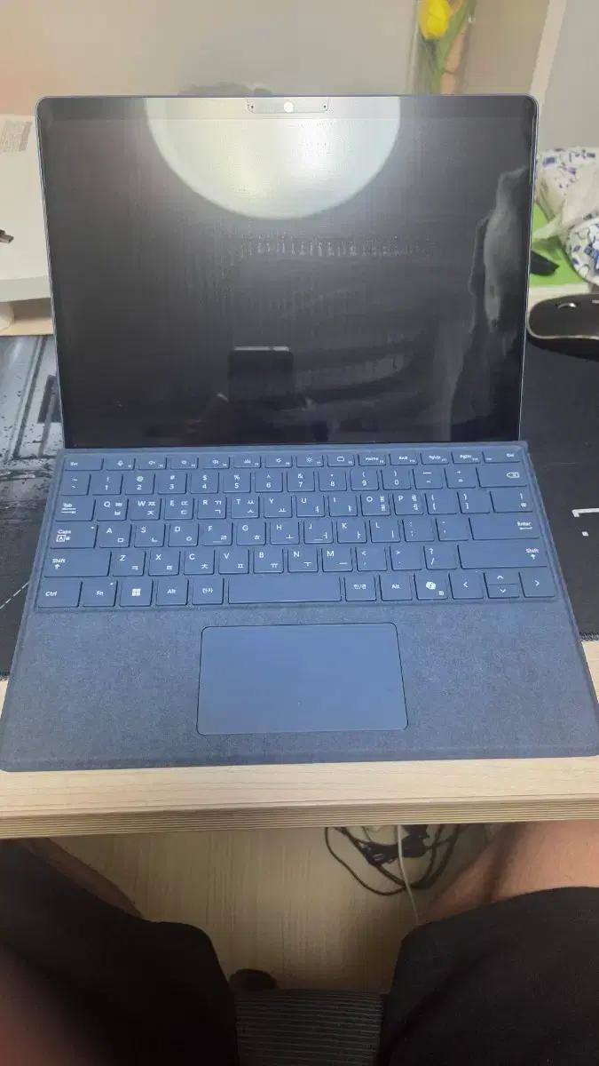 Microsoft Surface Pro 11 플러스 (키보드 슬림펜 포함