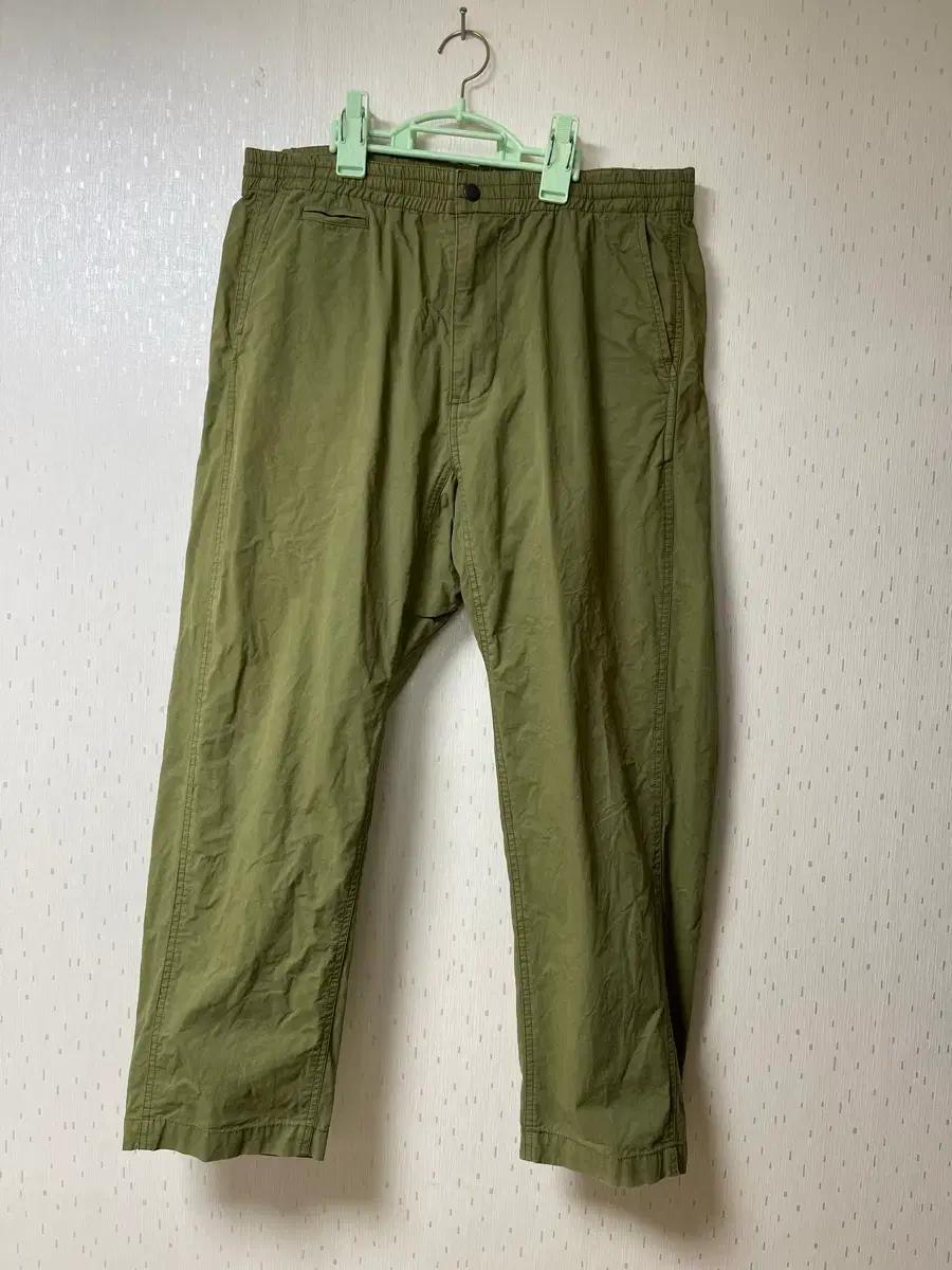 아웃스탠딩 SHIRRED WAIST PANTS OLIVE GREEN