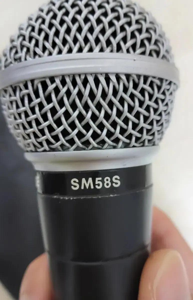 슈어 SM58S 다이나믹 마이크
