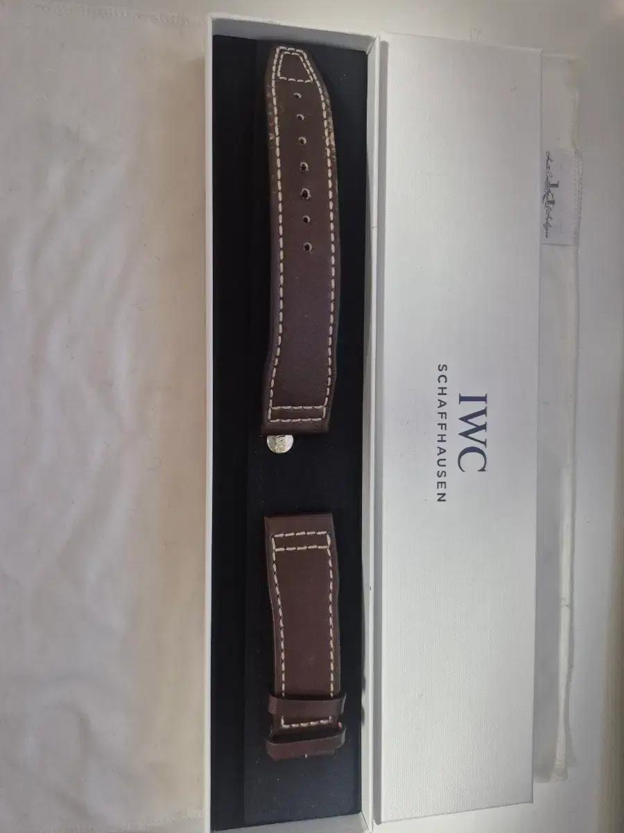 IWC 시계 브라운 가죽 스트랩