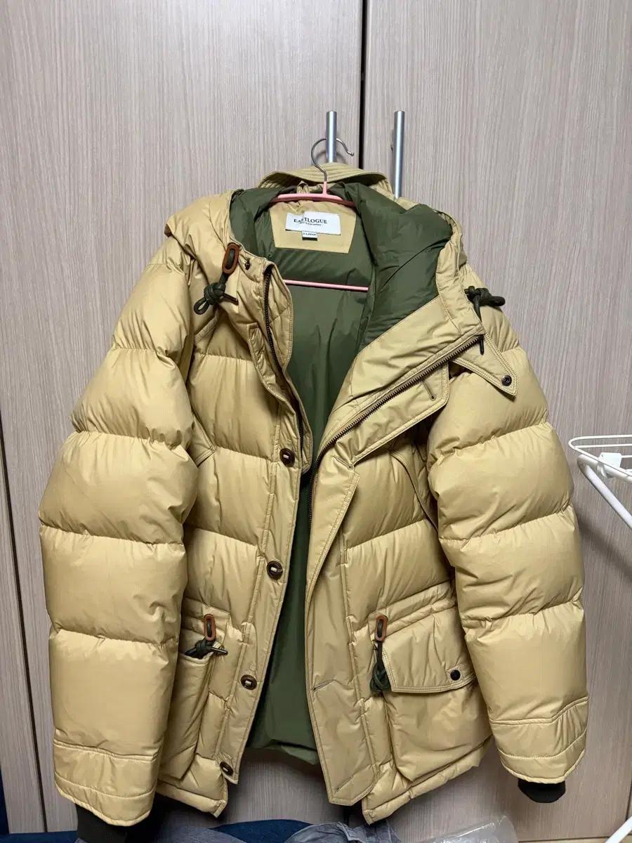 이스트로그 베이지 패딩 점퍼 XL
