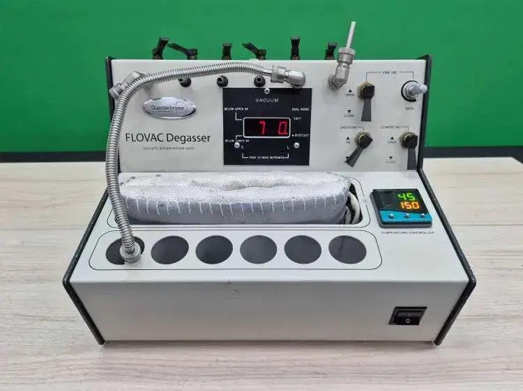 Quantachrome FVD-3 FLOVAC Degasser