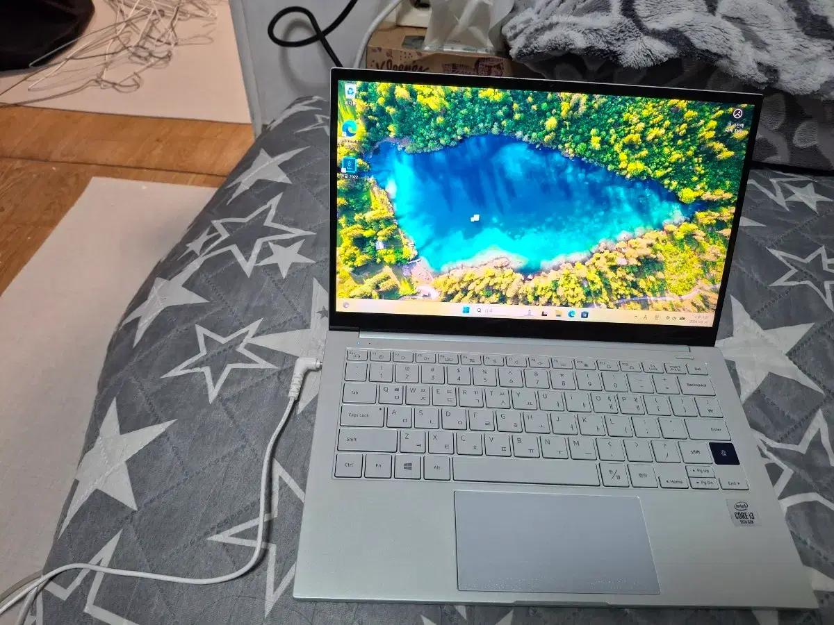 삼성 노트북 갤럭시북 이온 NT930XCJ-K38 i3-10세대 970g
