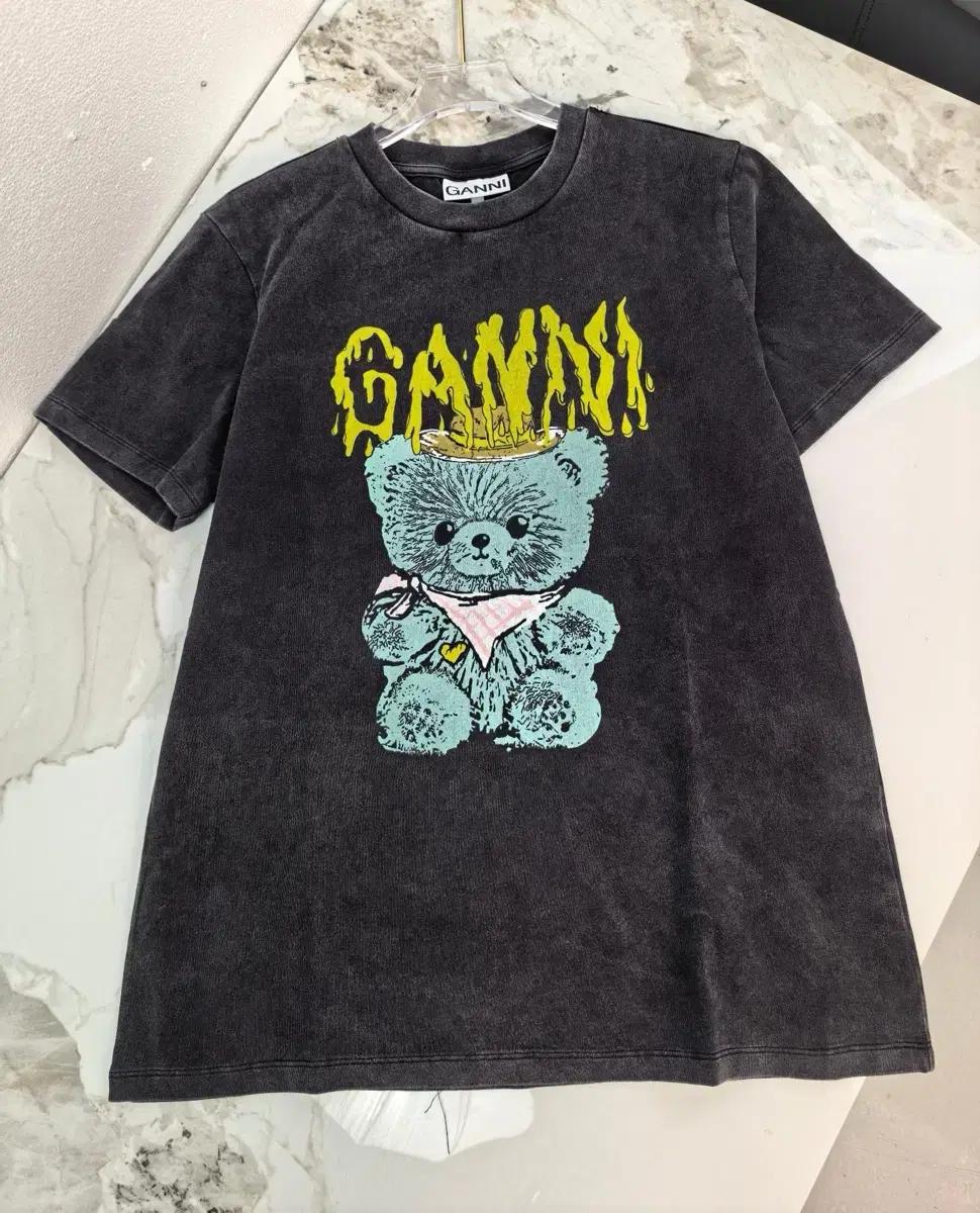 가니 ganni 블랙 피그먼트 워싱 곰돌이 티셔츠