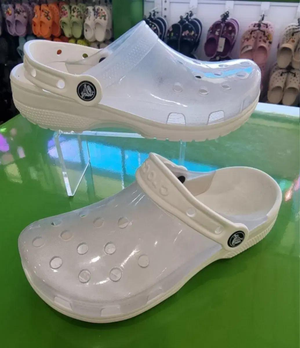 클래식 투명 클로그 크록스