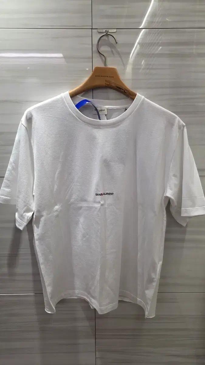 생로랑 리브 고쉬 화이트 티셔츠  460876YB2DQ9000  새상품