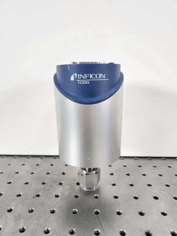INFICON CDG045D 1 Torr 3CC1-65E-230B