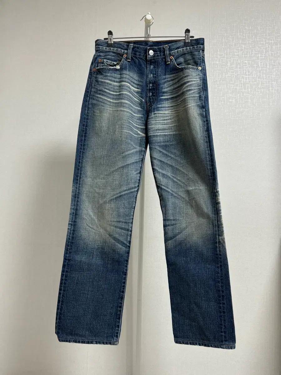 리바이스 501 Fade Washed Denim