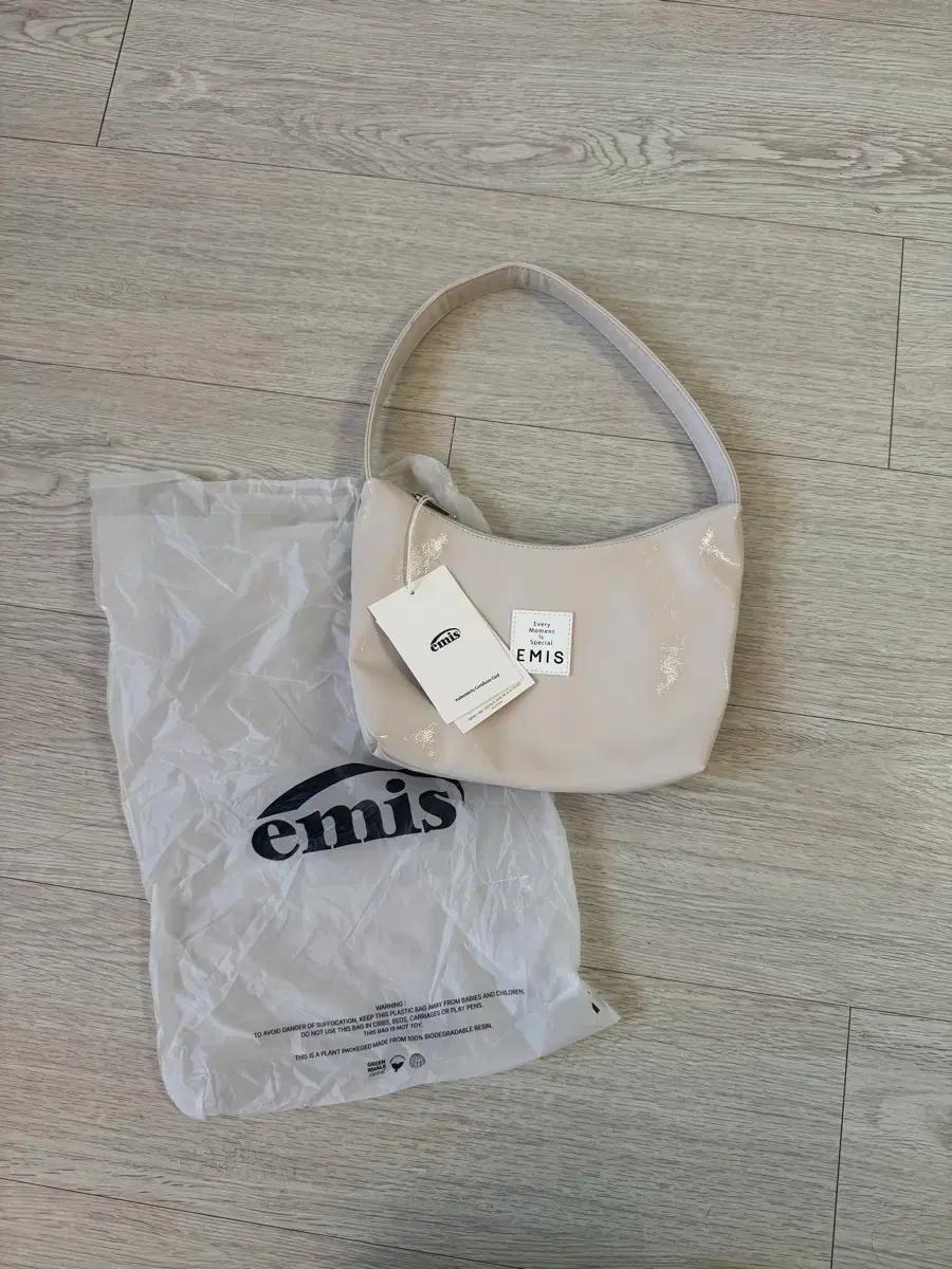 EMIS 이미스 에나멜 호보백 크림