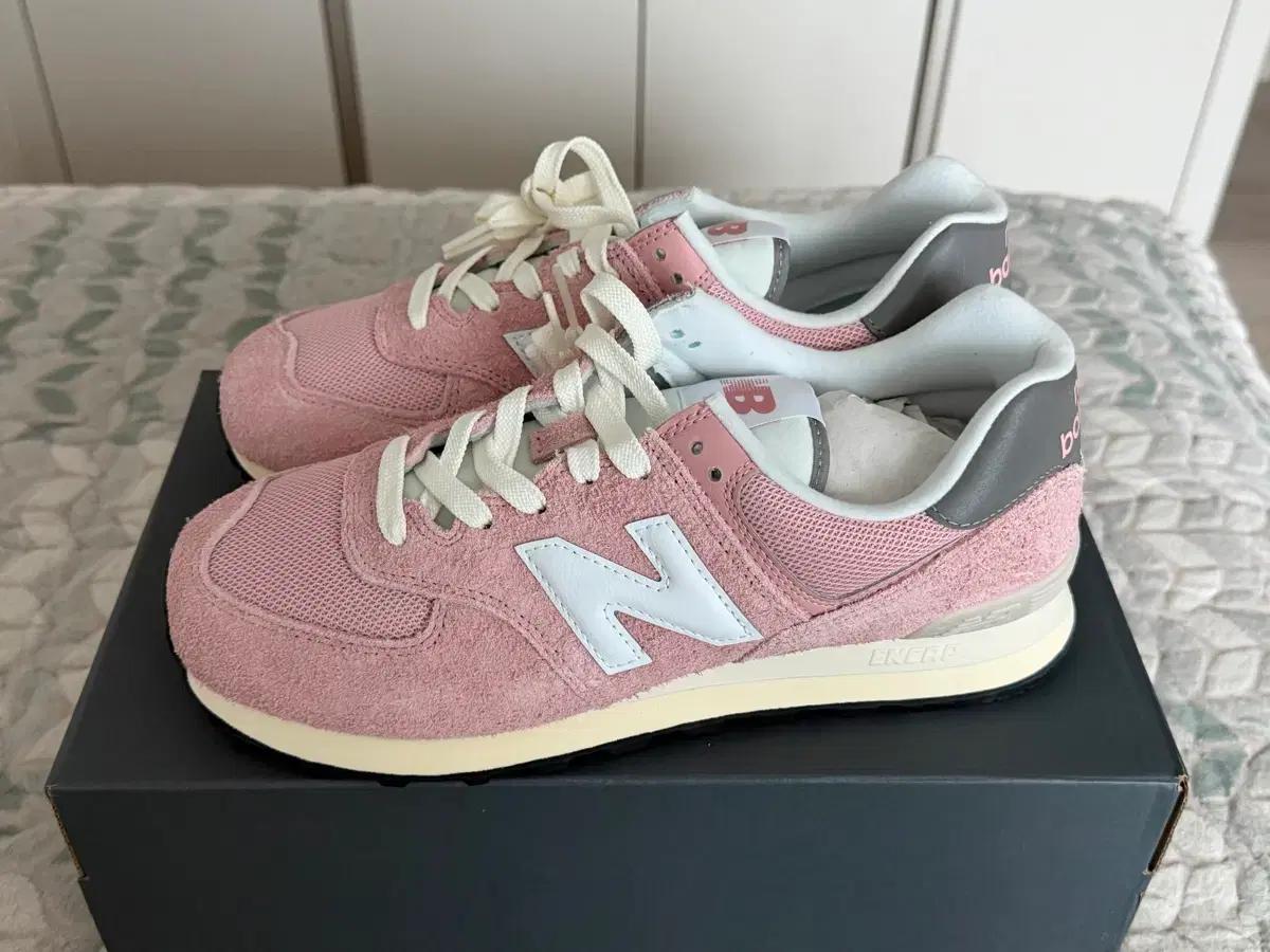 뉴발란스 574 핑크 265 새상품