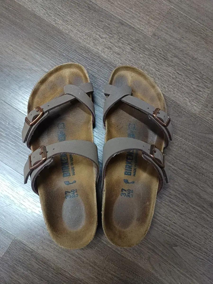 버켄스탁 마야리 모카 37(240)