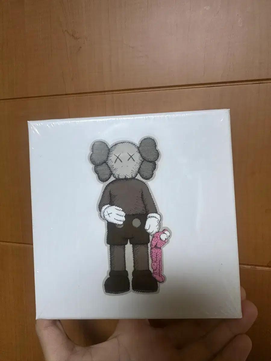 미개봉) KAWS(카우스) 직소퍼즐 100피스 홍콩 바젤
