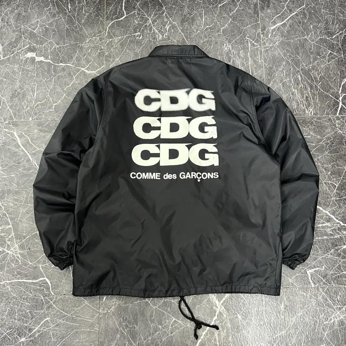 꼼데가르송 디자인샵 CDG 코치자켓