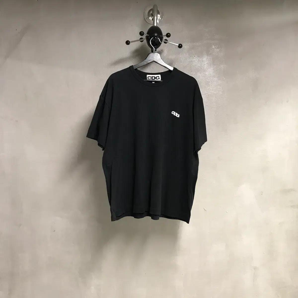꼼데가르송 CDG 블랙 반팔 티셔츠 S