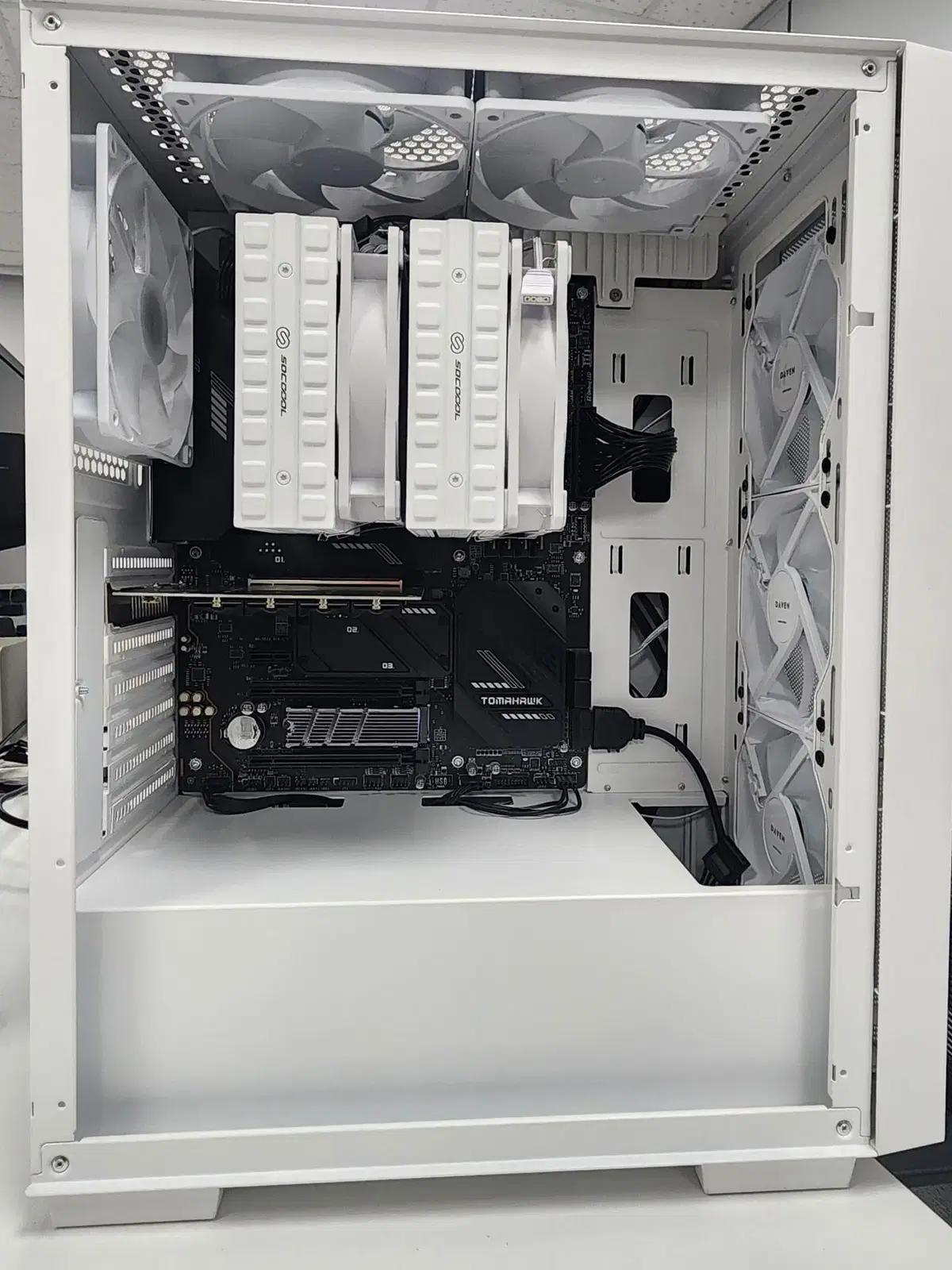 워크스테이션 7950X3D RAM 128GB SSD 8TB 990PRO