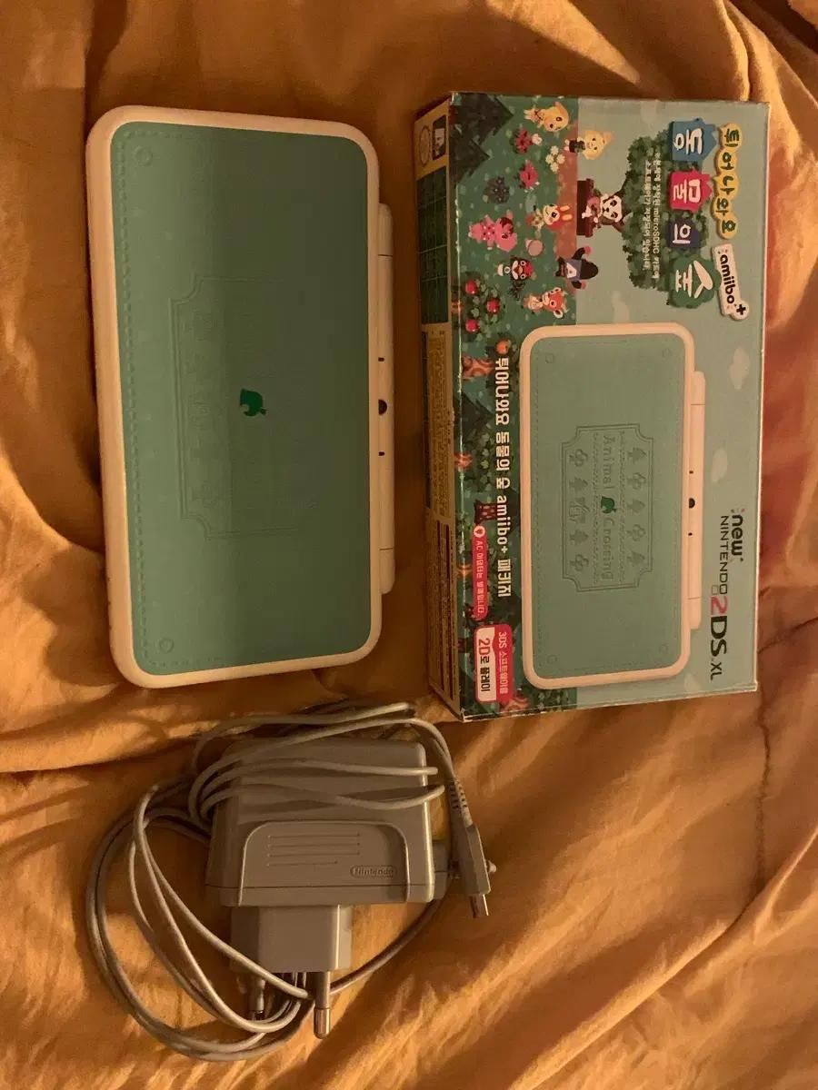 닌텐도 2DS XL 동물의 숲 에디션 (네고가능)