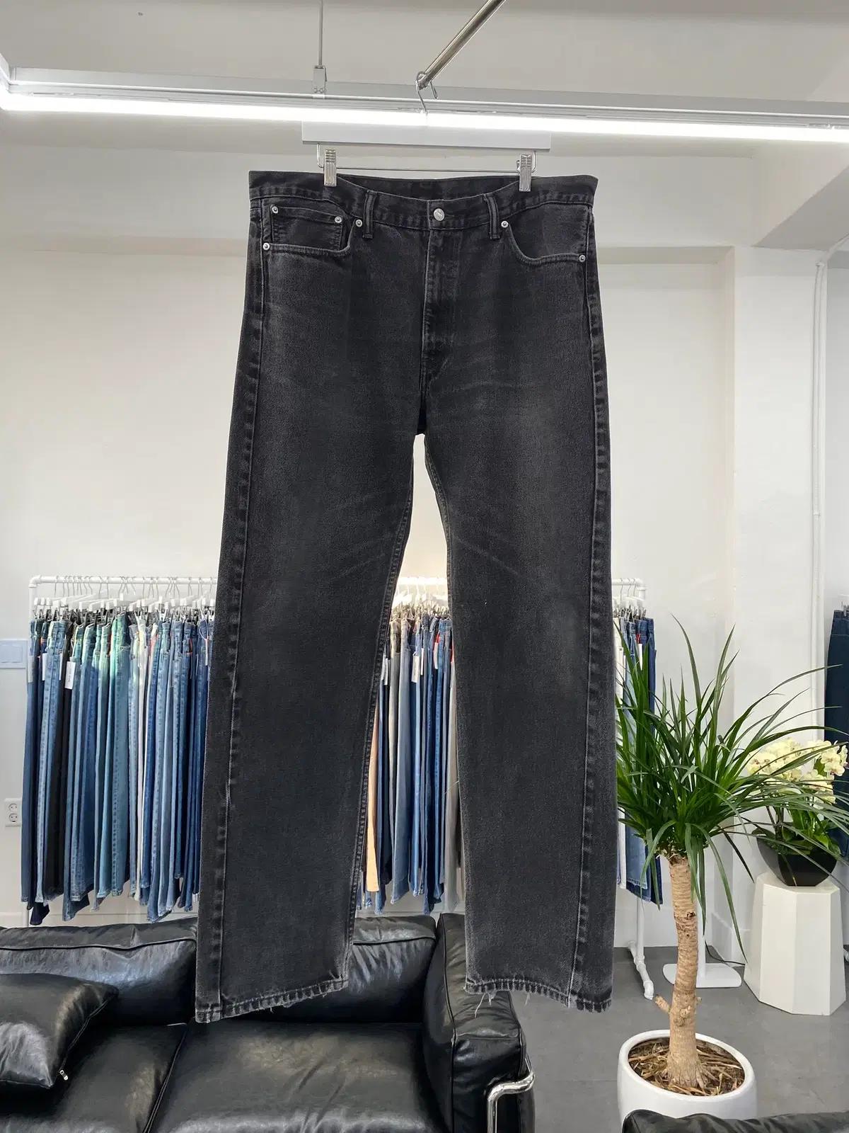 Levis505 Straight Fit 00s 38사이즈 a4739