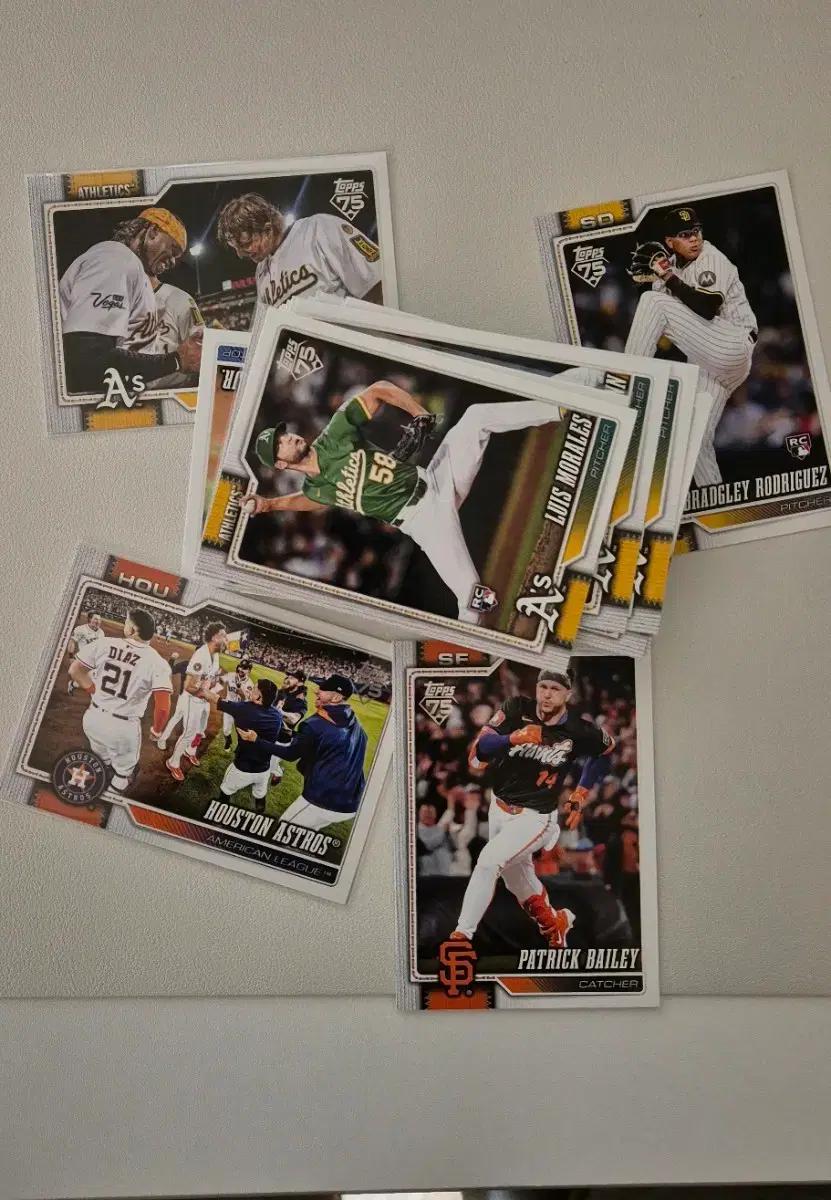 2026 Topps MLB 반짝이 포함 카드 40장이상 다꾸용 일괄