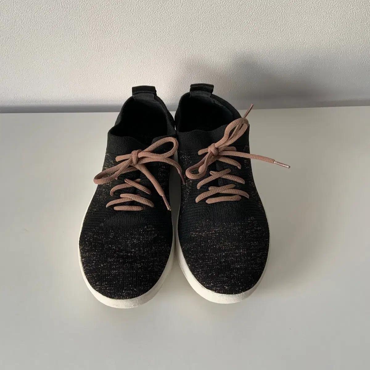 230 핏플랍 운동화 US6 EU37