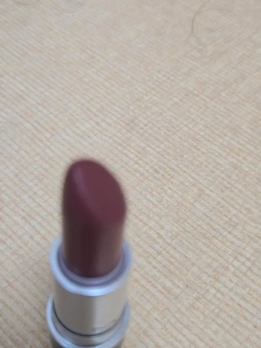 맥 MAC 립스틱 MLBB 컬러