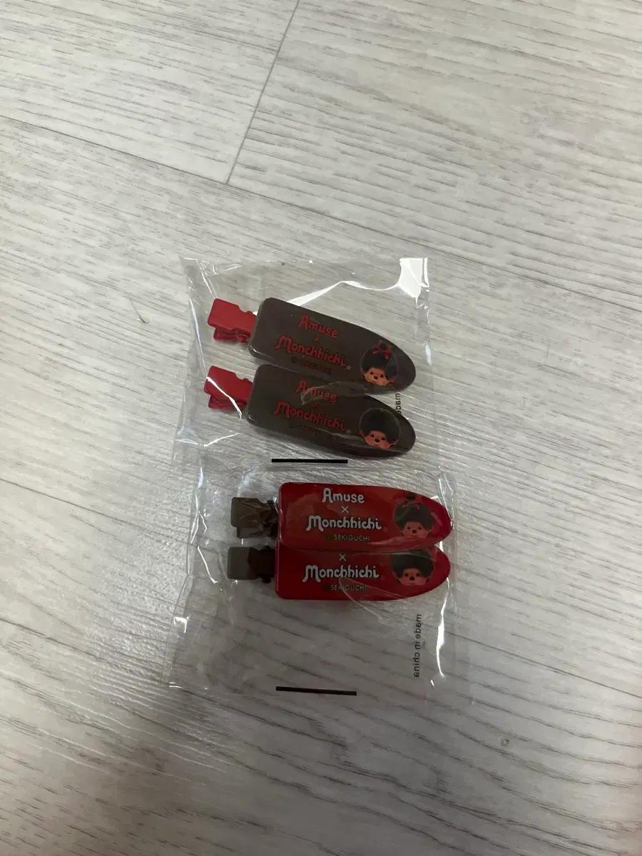 어뮤즈 몬치치 머리핀 레드 브라운 세트