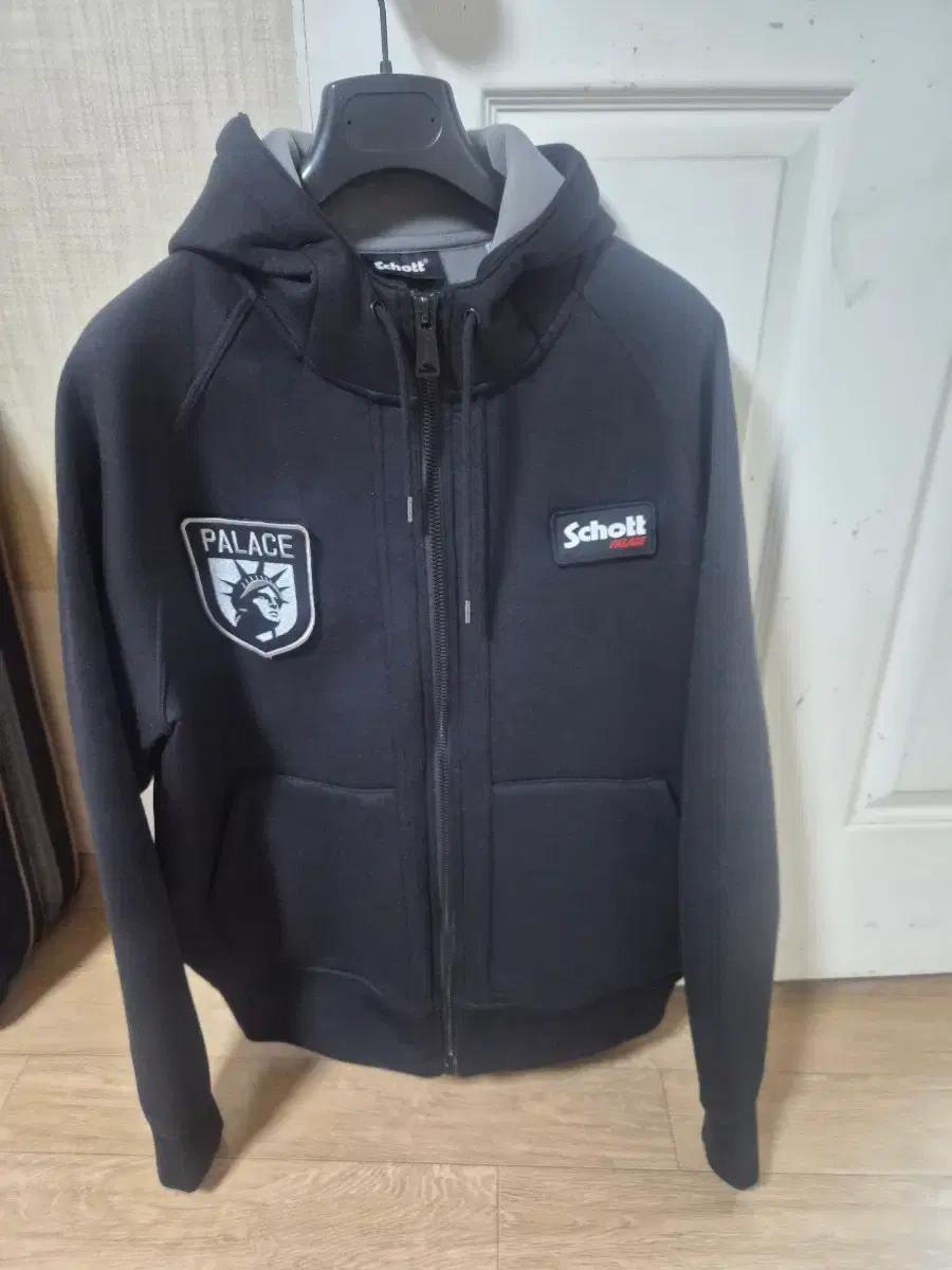 팔라스 Schott  후드집업 블랙 M사이즈 26ss