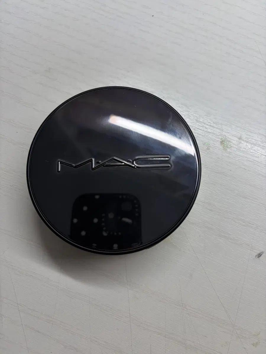 맥 스튜디오 픽스 롱웨어 쿠션 n18
