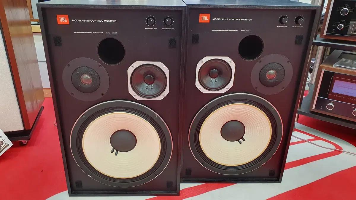 JBL-4312B/초민트급/JBL4312B/신품대비97%/재입고