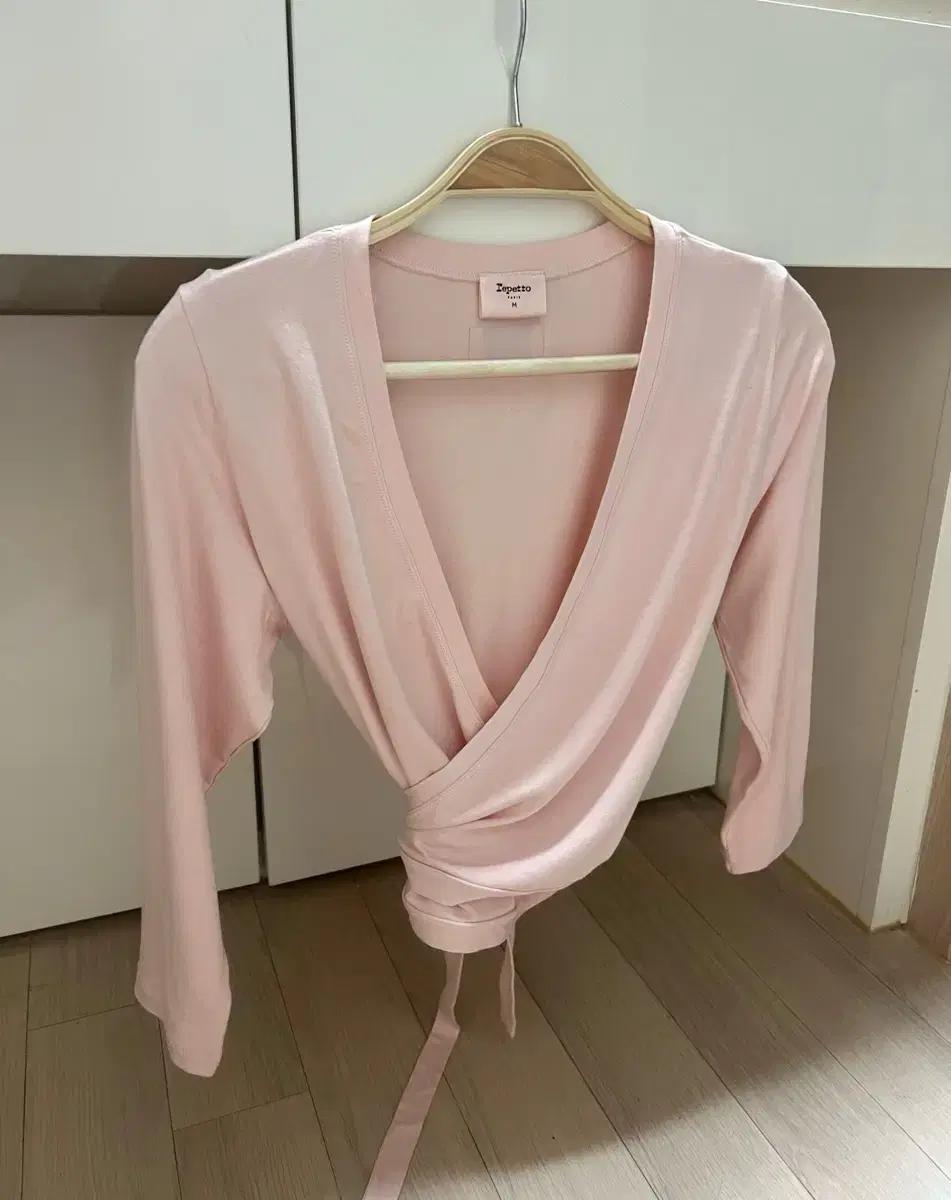 24년 레페토 repetto 랩 오버 핑크 가디건 탑 티셔츠 발레코어무용