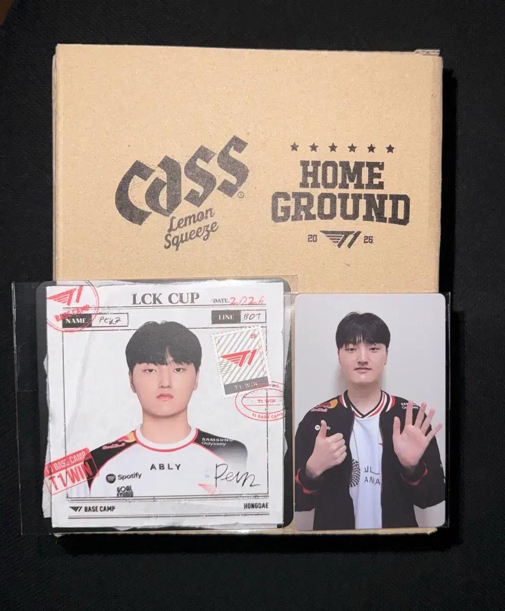T1 Peyz 티원 페이즈 카스 사인 맥주잔 + 티원카페 포카 + 코스터