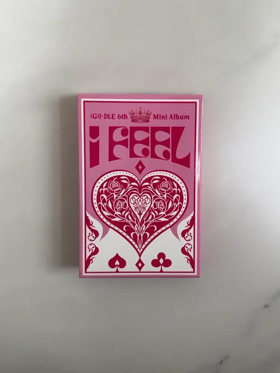 아이들 여자아이들 I feel 앨범 queen ver.