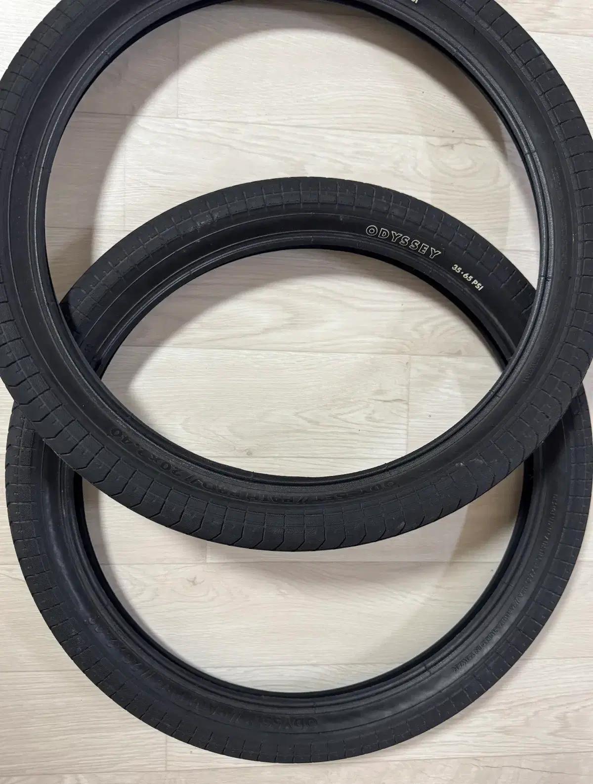 [bmx 타이어] 오디세이 패쓰 프로 65psi 경량버전 타이어 새거