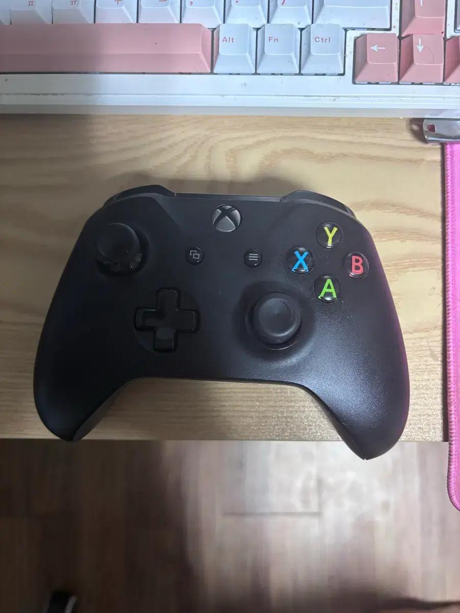 Xbox 엑스박스 원 컨트롤러 팝니다