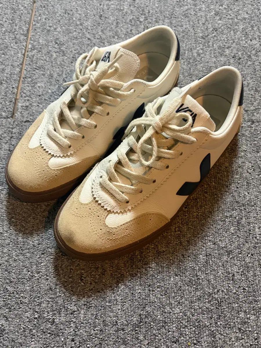 Veja volley 40