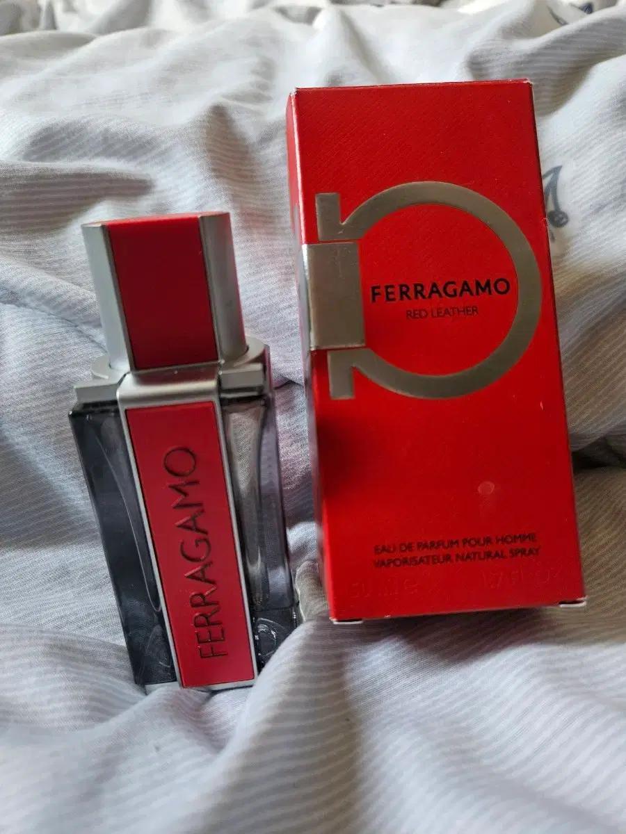 페라가모 레드 레더 EDP 50ml 향수