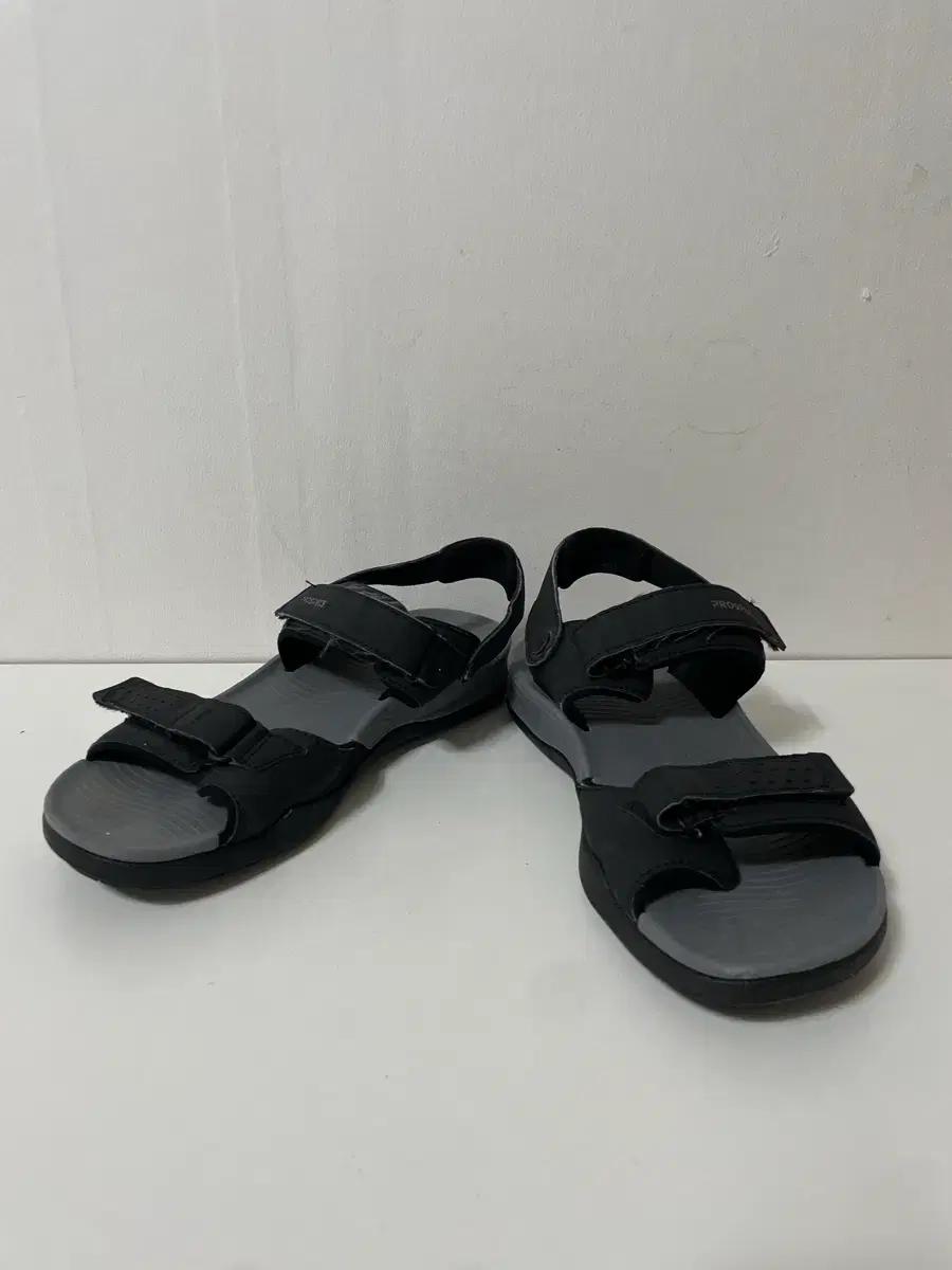 260 PROSPECS 샌들 정품
